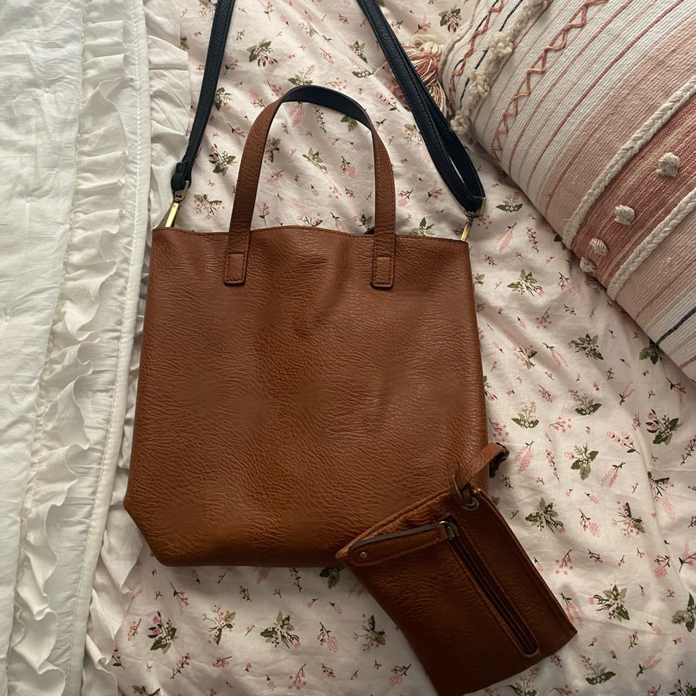 Street Level Crossbody